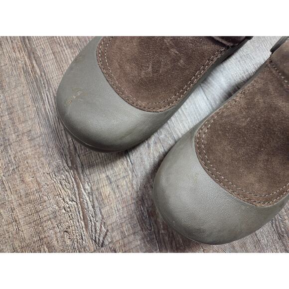 Crocs Troika Brown Slingback Suede Rubber Slip On Comfort Clogs Womens Size 9 - Picture 2 of 10